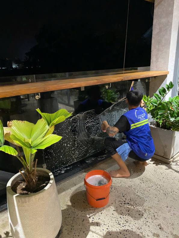 Công ty vệ sinh nhà đông hưng thuậng iá rẻ