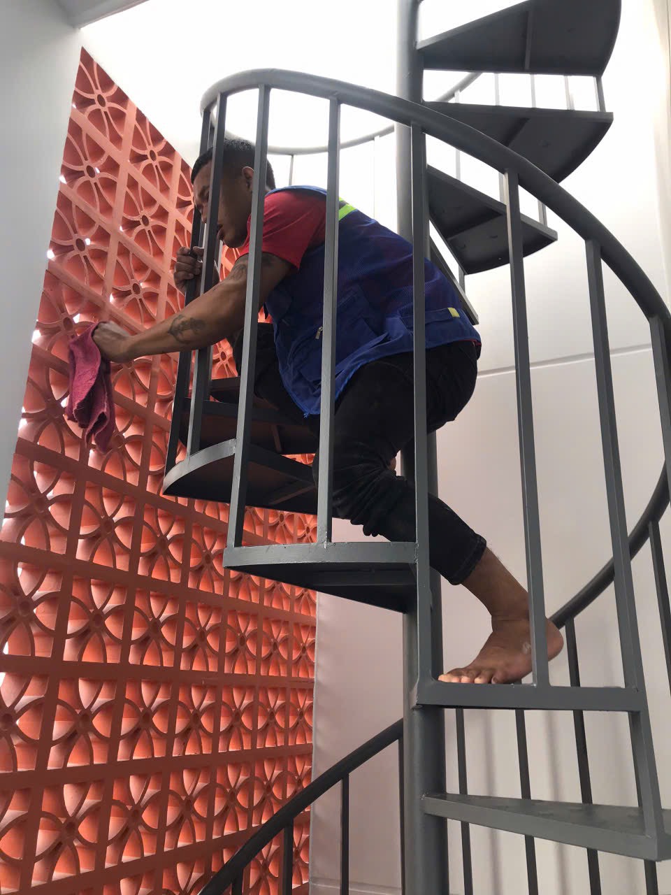 Vệ sinh công nghiệp bình thạnh uy tín