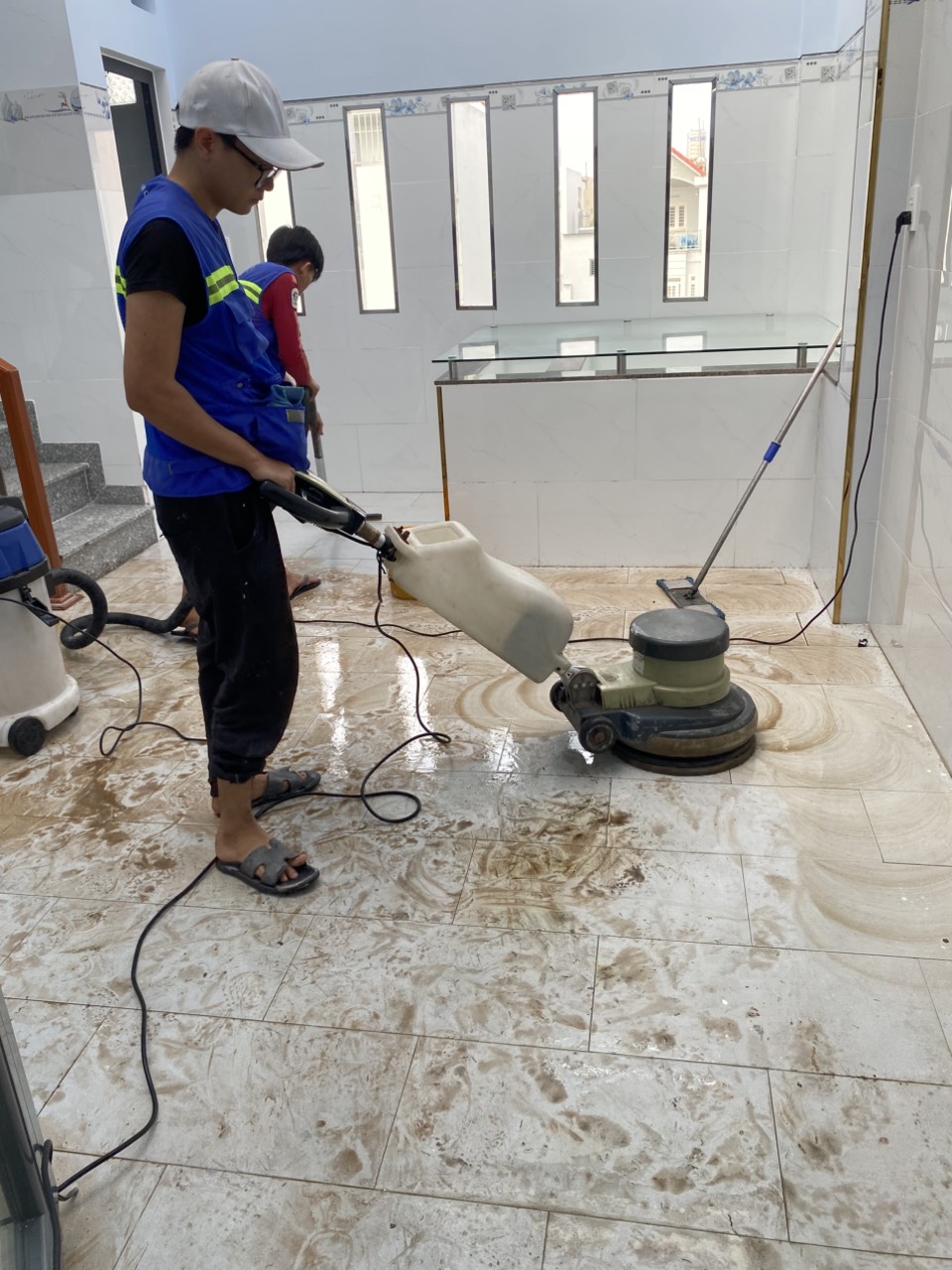 Vệ sinh nhà chuyên nghiệp tân phú