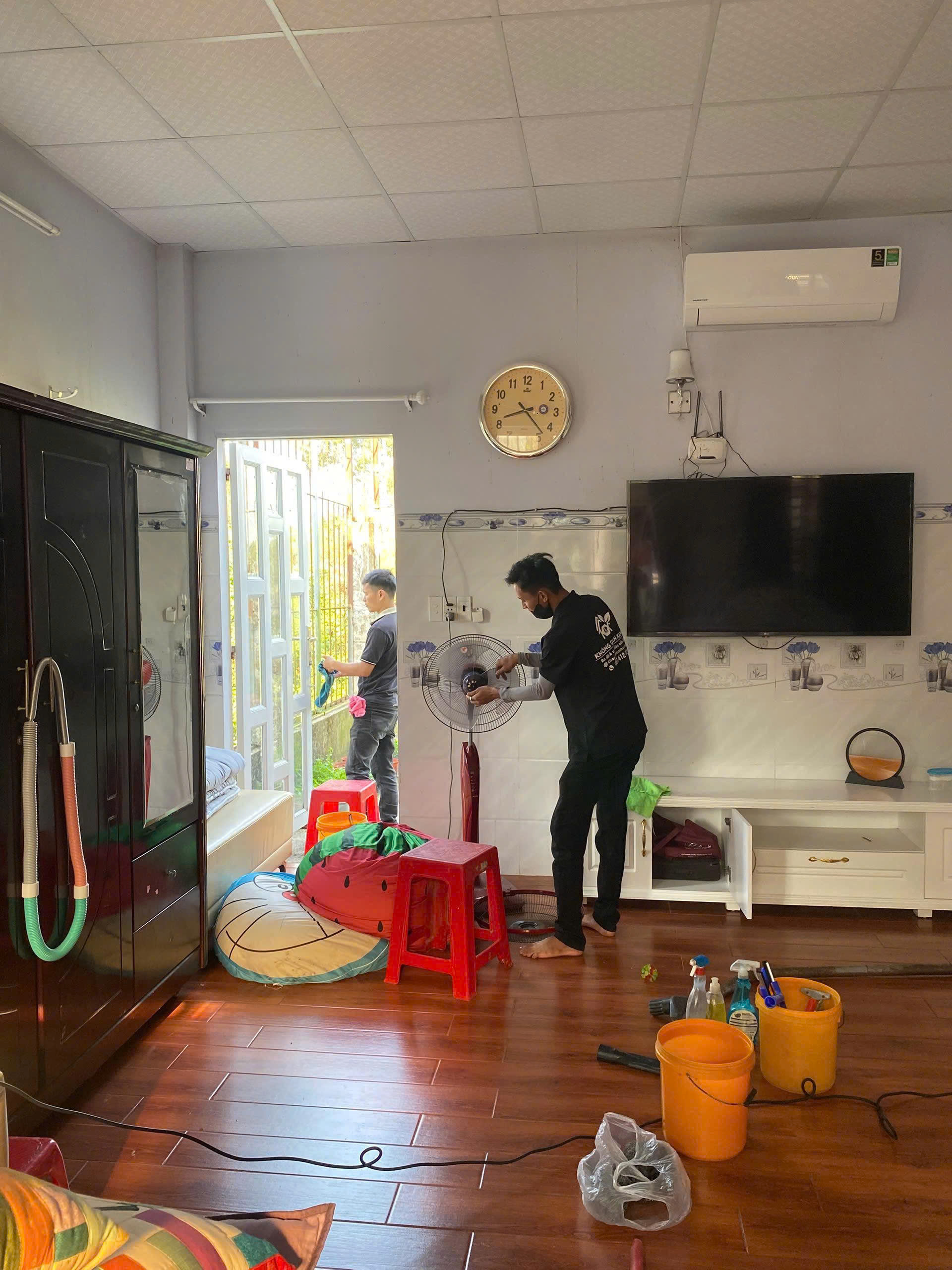 Vệ sinh công nghiệp tại long nguyên giá cực rẻ