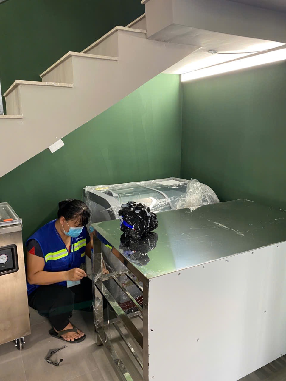 Vệ sinh nhà mới xây bình thạnh