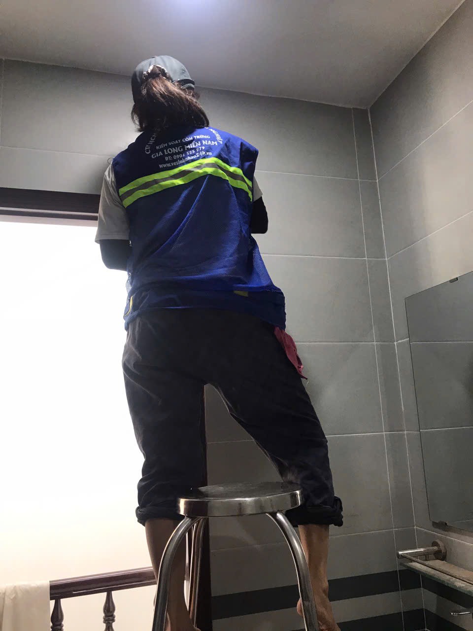 Vệ sinh công nghiệp phú thọ hòa uy tín