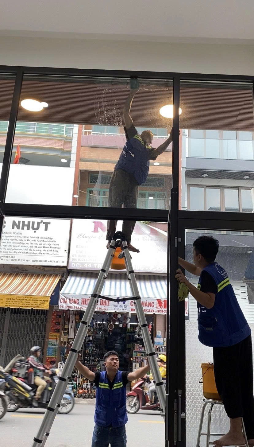 Vệ sinh công nghiệp tại long nguyên chất lượng