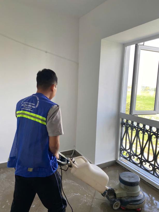 Vệ sinh công nghiệp Tân Thới Hiệp giá rẻ