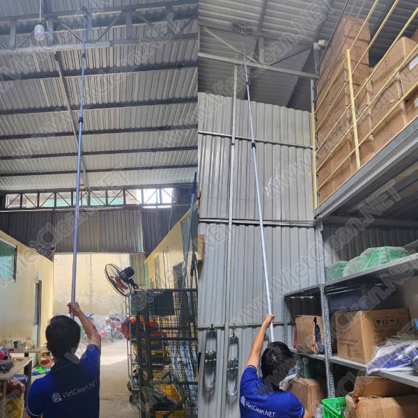 Dịch vụ vệ sinh nhà cửa tại bình quới