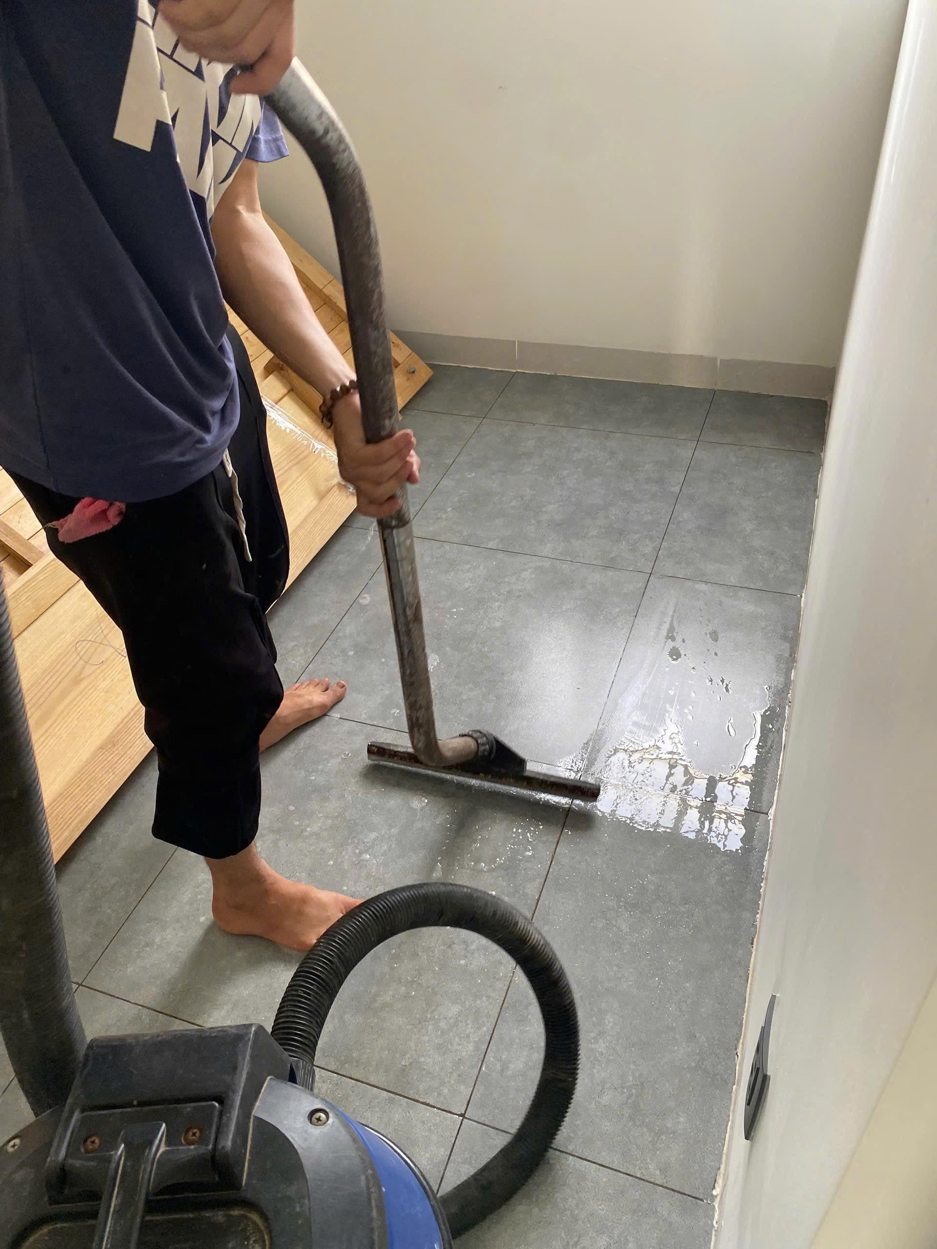 Dịch vụ vệ sinh nhà cửa tại dĩ an