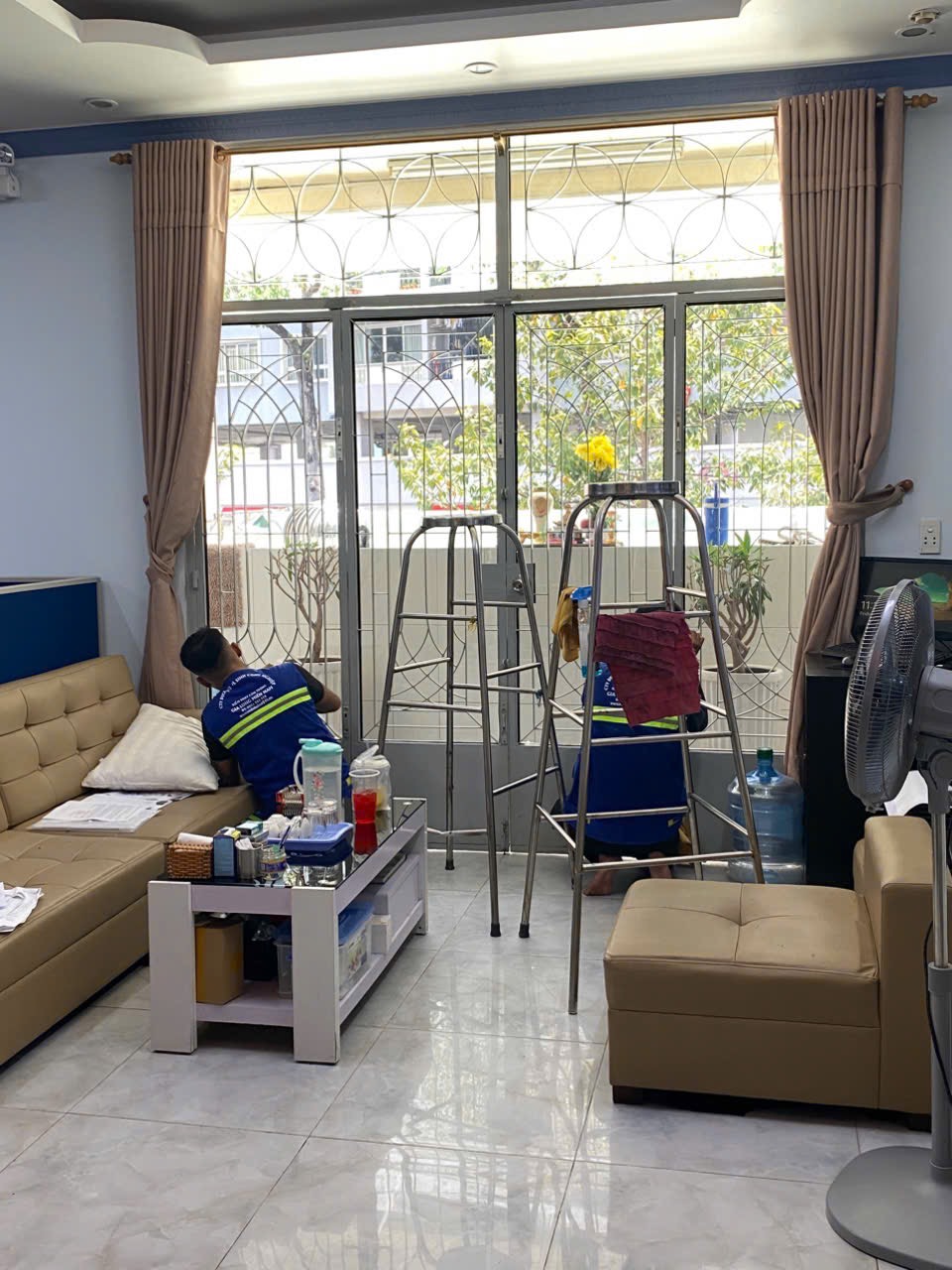 Dịch vụ vệ sinh nhà cửa tại phú thạnh