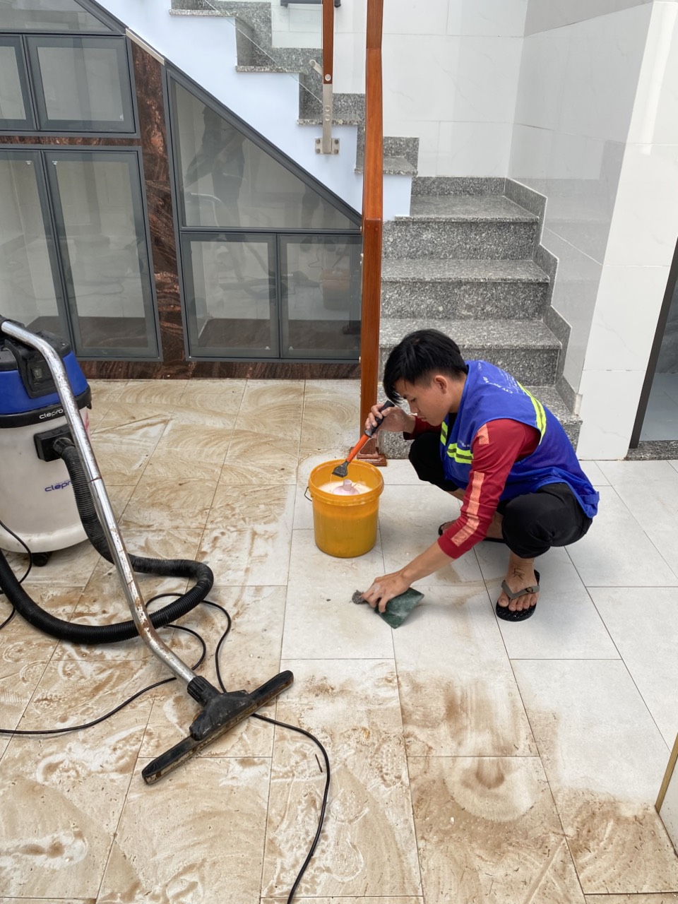 Vệ sinh nhà cửa tại tân phú