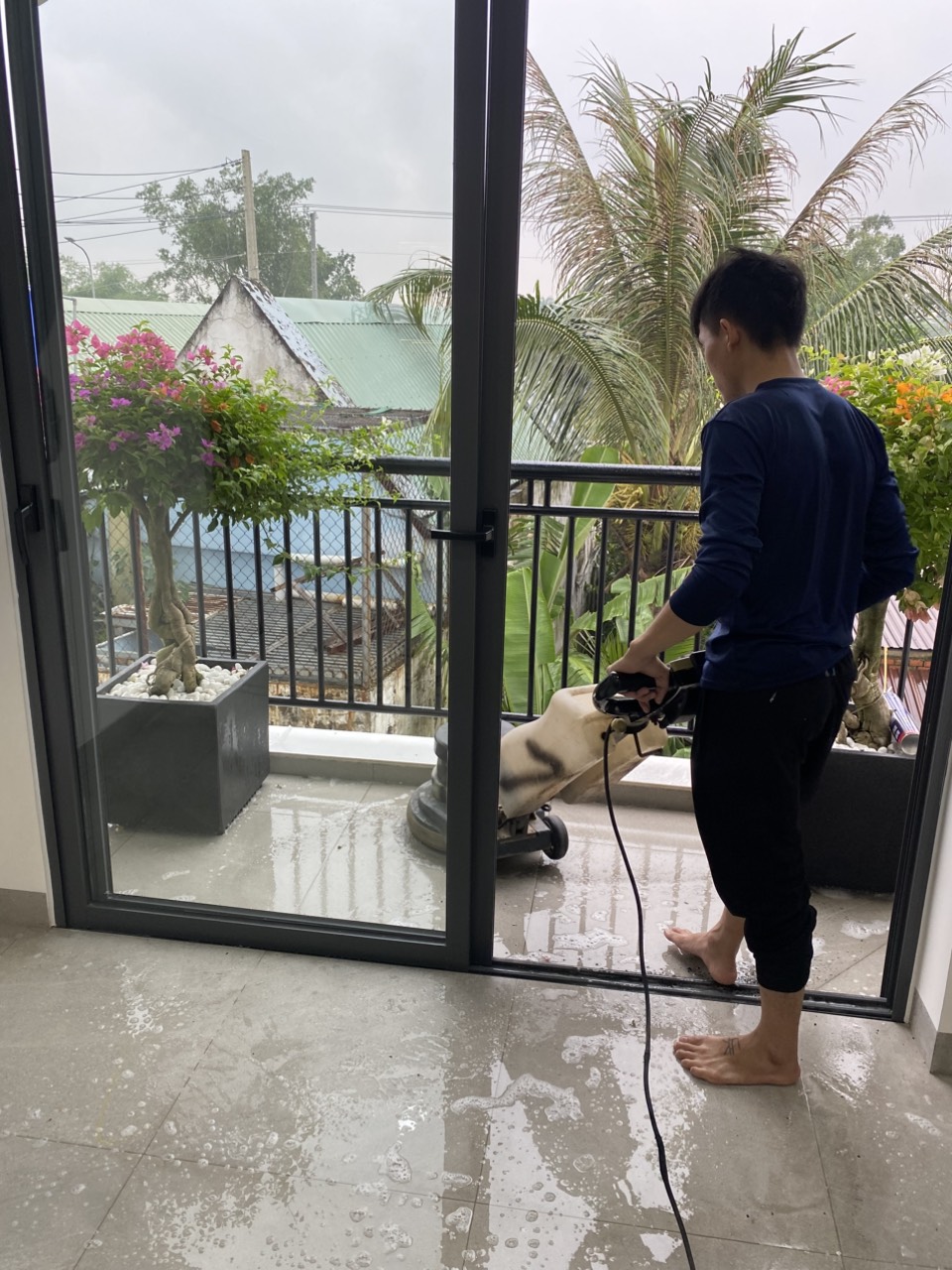 Dịch vụ vệ sinh nhà cửa tại vĩnh lộc