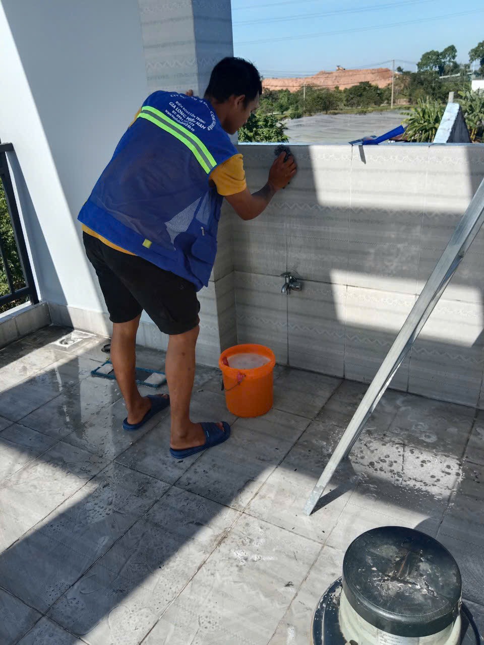 Vệ sinh nhà ở chuyên nghiệp phú nhuận