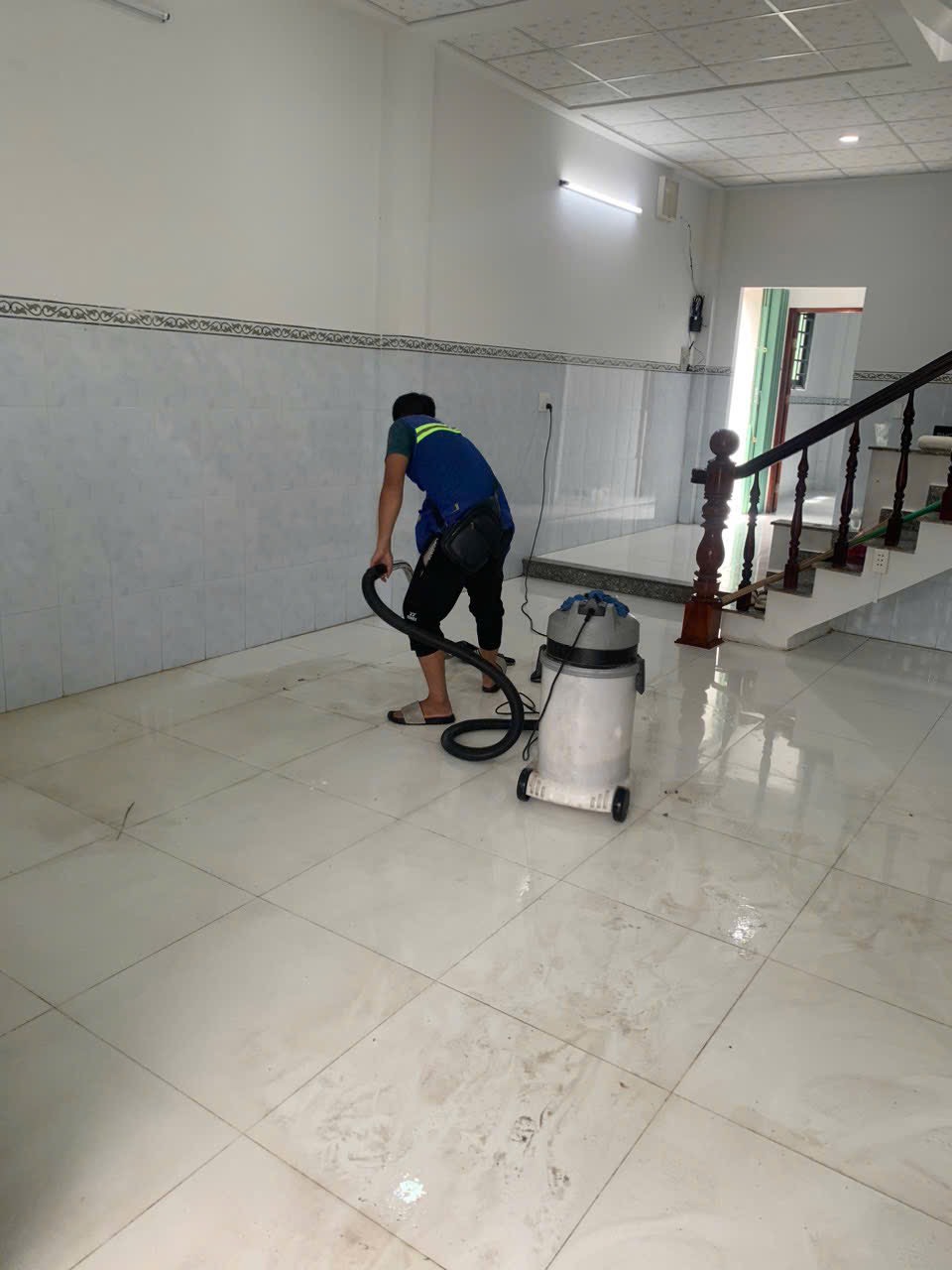 Vệ sinh nhà ở chuyên nghiệp vườn lài