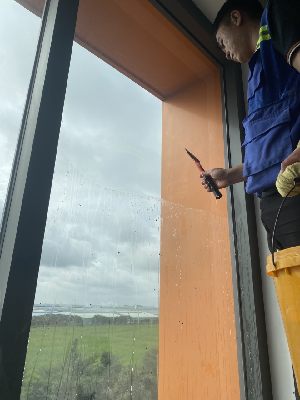 Vệ sinh nhà ở tại bàn cờ