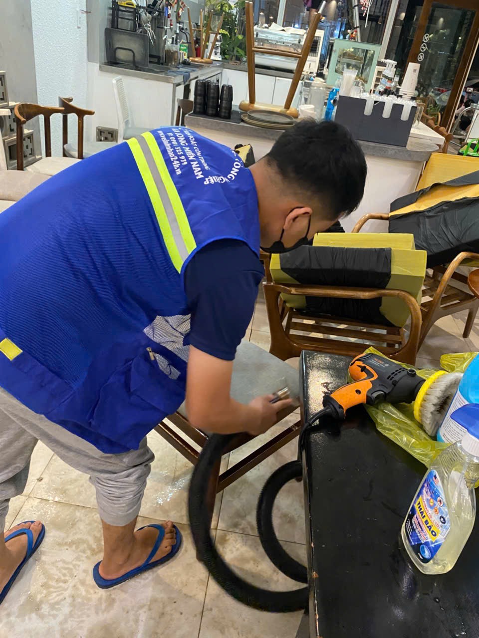 Công ty vệ sinh nhà ở bình quới giá rẻ