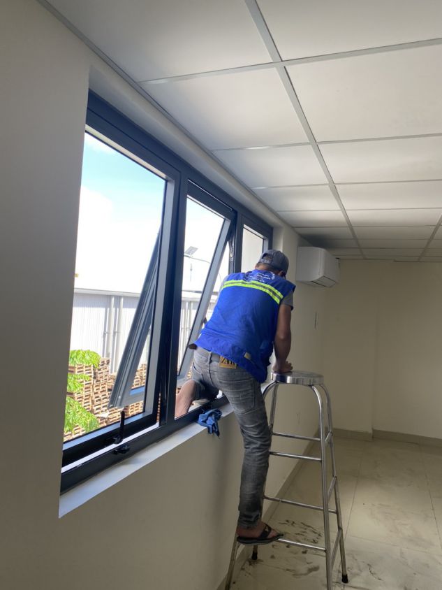 Công ty vệ sinh nhà ở long bình giá rẻ