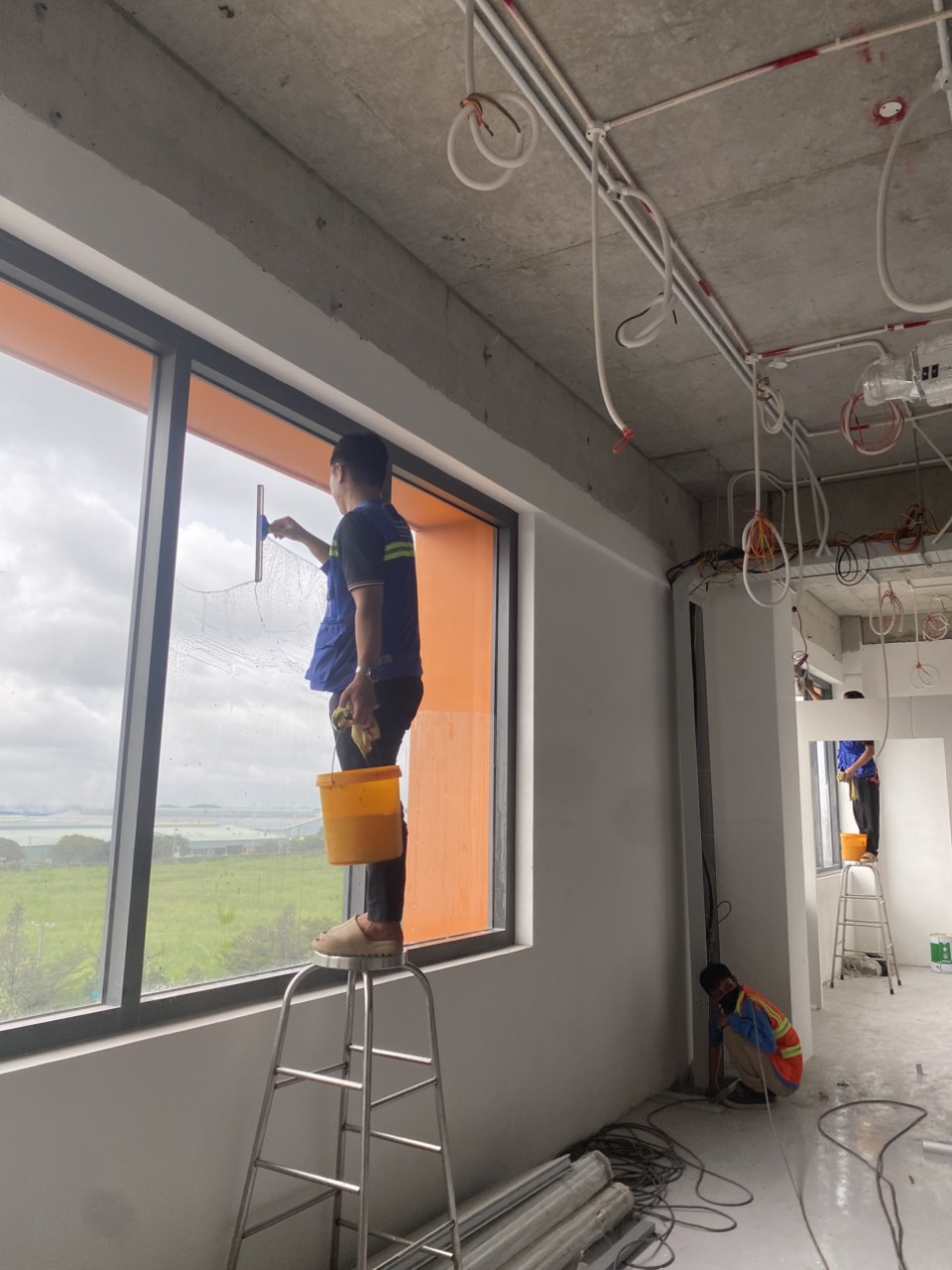 Vệ sinh nhà ở tại nhuận đức