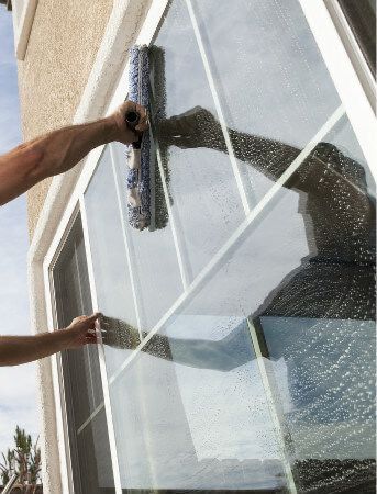 công ty vệ sinh nhà lương hòa giá rẻ