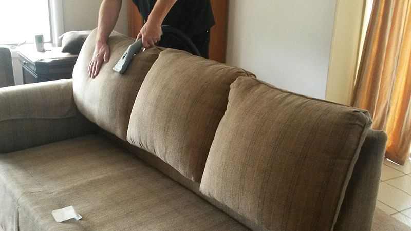 Vệ sinh ghế sofa siêu sạch tại TpHCM