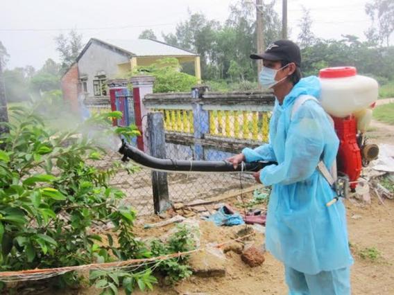 Phun diệt khuẩn tại Tân Phú