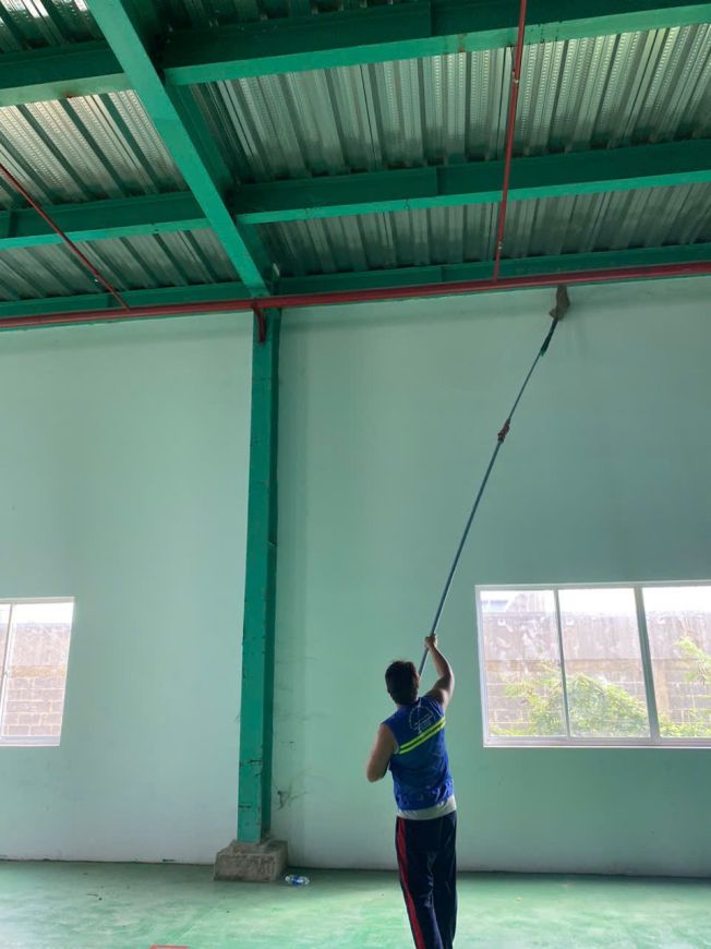 Quet tơ nhện xưởng