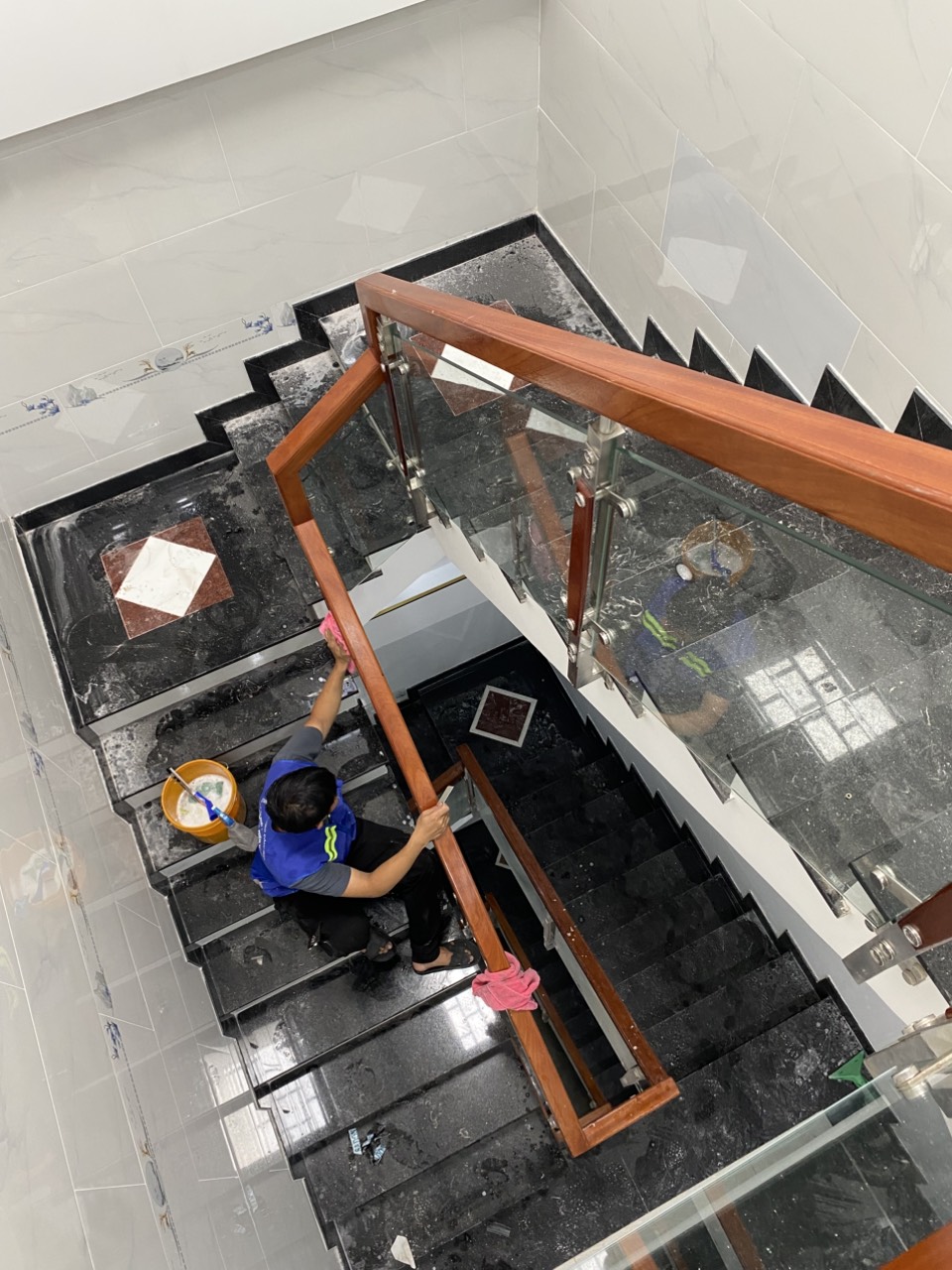 vệ sinh công nghiệp bình hưng