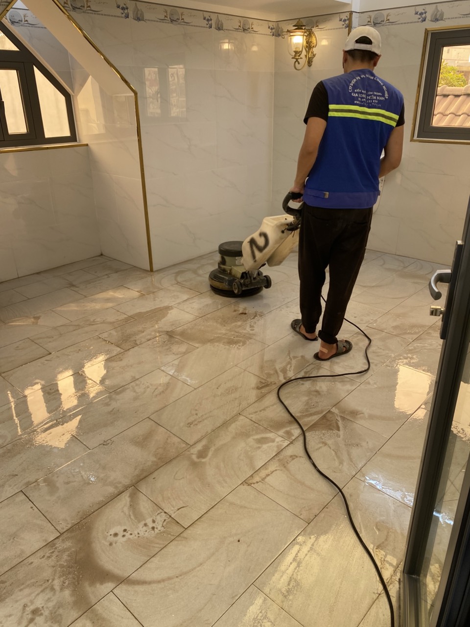 vệ sinh nhà chuyên nghiệp tân vĩnh lộc