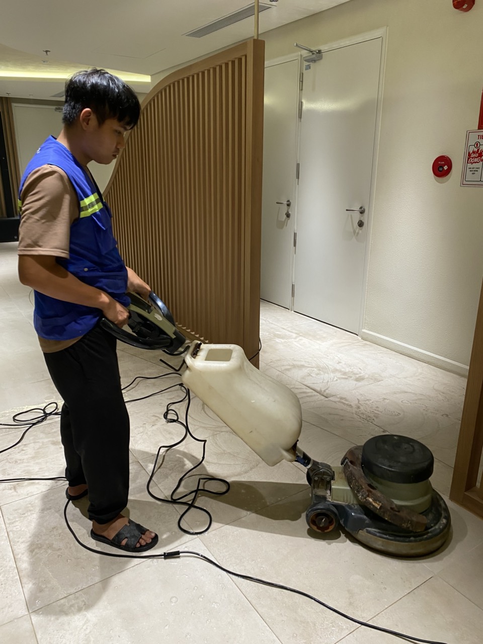 vệ sinh công nghiệp đức hòa