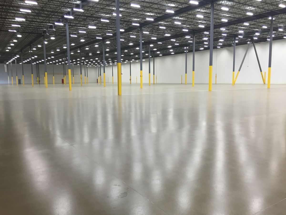 vệ sinh nhà mới xây mỹ hạnh