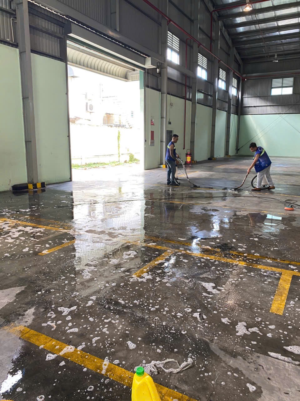 dịch vụ vệ sinh nhà cửa tại hòa khánh