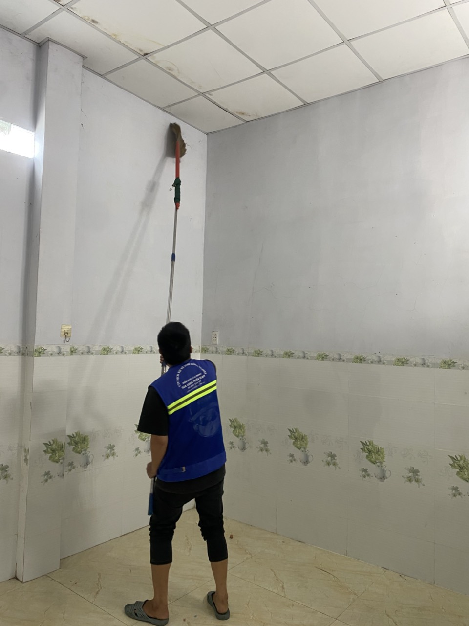 vệ sinh nhà cửa tại mỹ hạnh