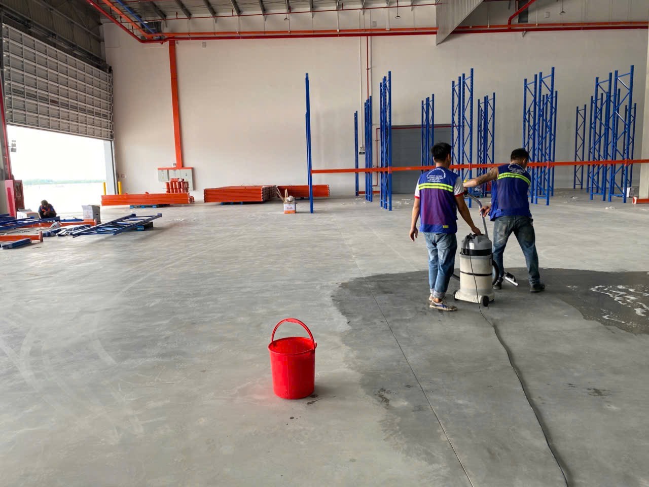 vệ sinh nhà ở chuyên nghiệp đức hòa