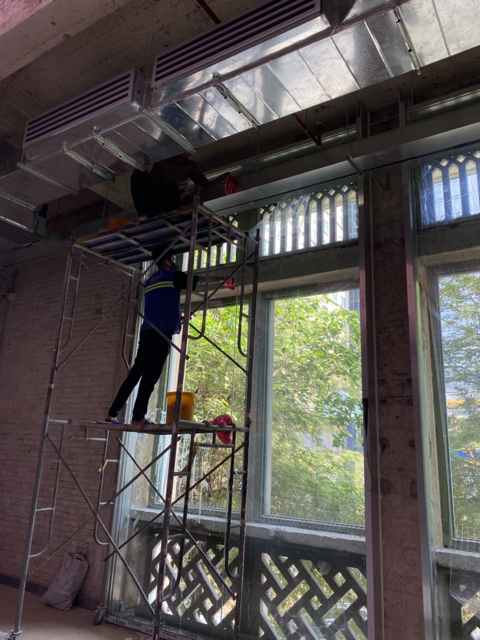 công ty vệ sinh nhà ở bình đức giá rẻ